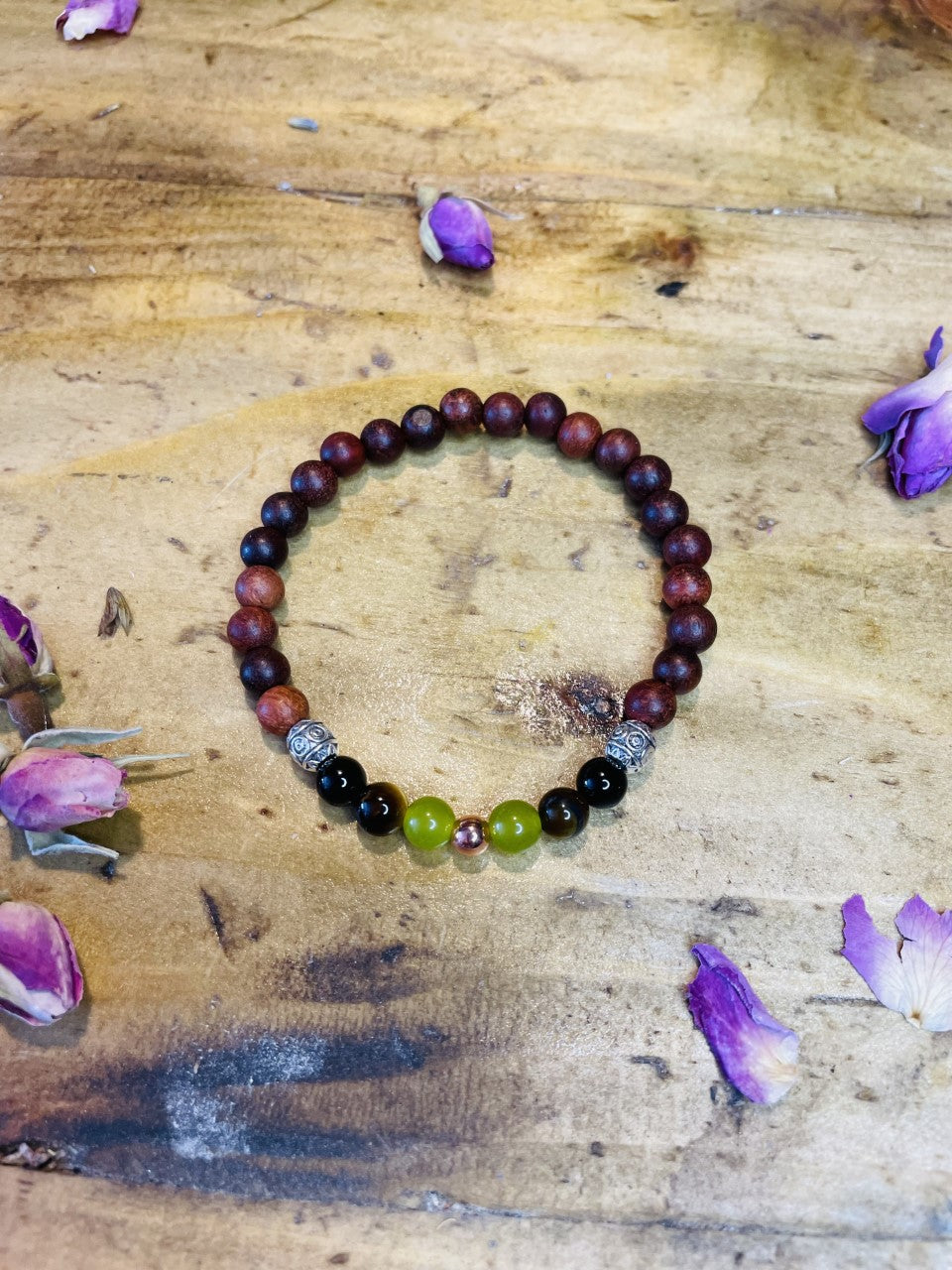 Grounding store crystal bracelet